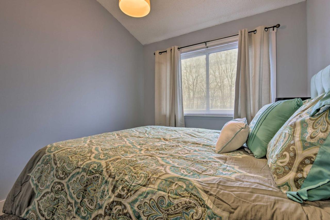 Mount Pocono Condo With Balcony, Near Mt Airy Casino Eksteriør billede